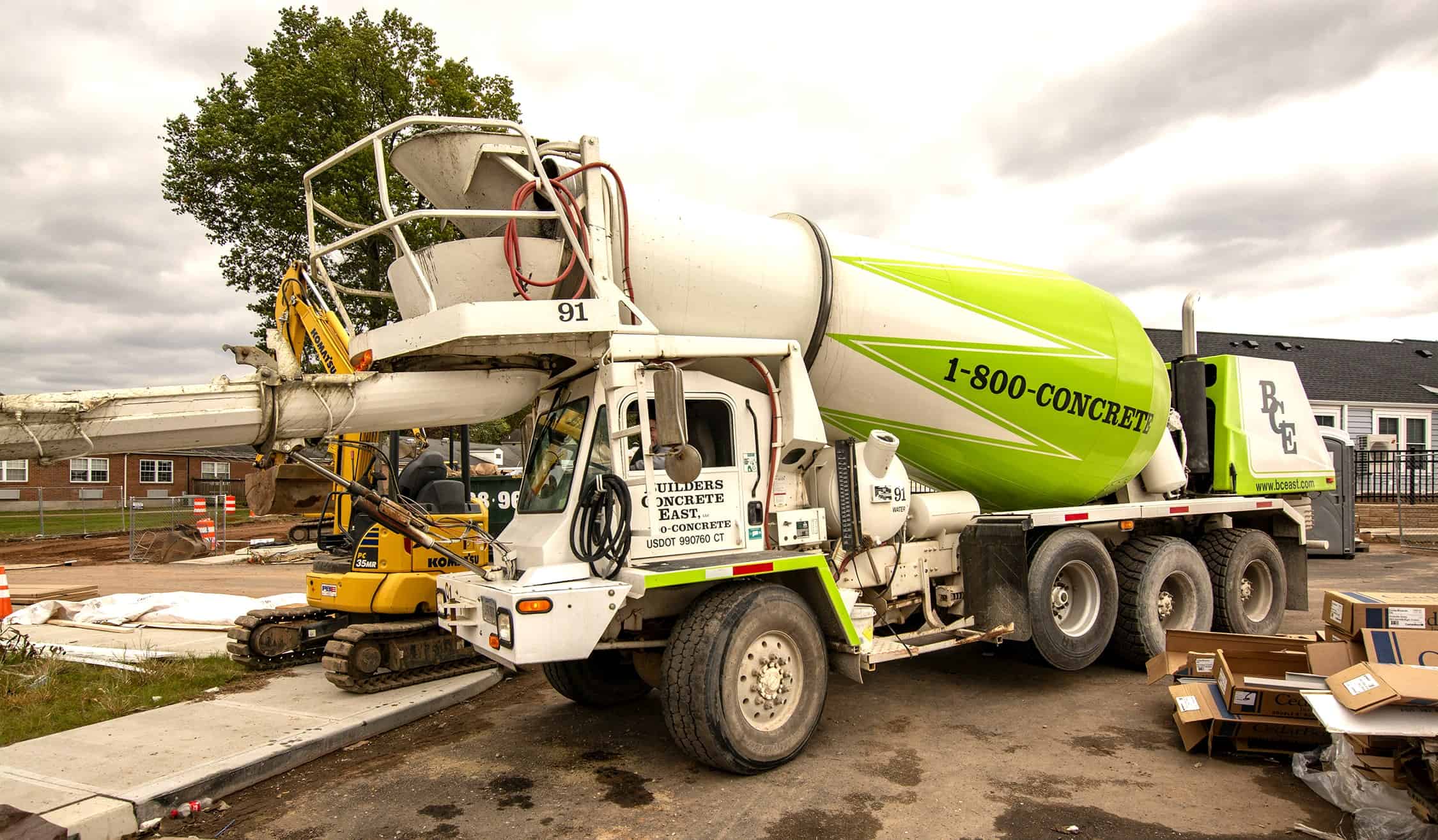 Commercial Concrete Hartford CT | Fresh concrete for all types of projects.